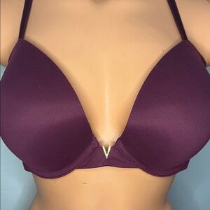 Victoria secret Women's Deep Purple Push-Up Bra size 38D